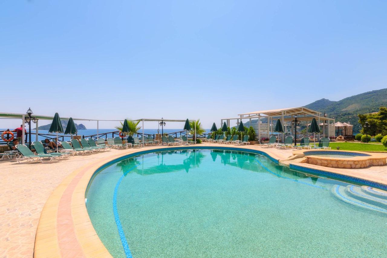 Harmony Hotel Keri Dış mekan fotoğraf