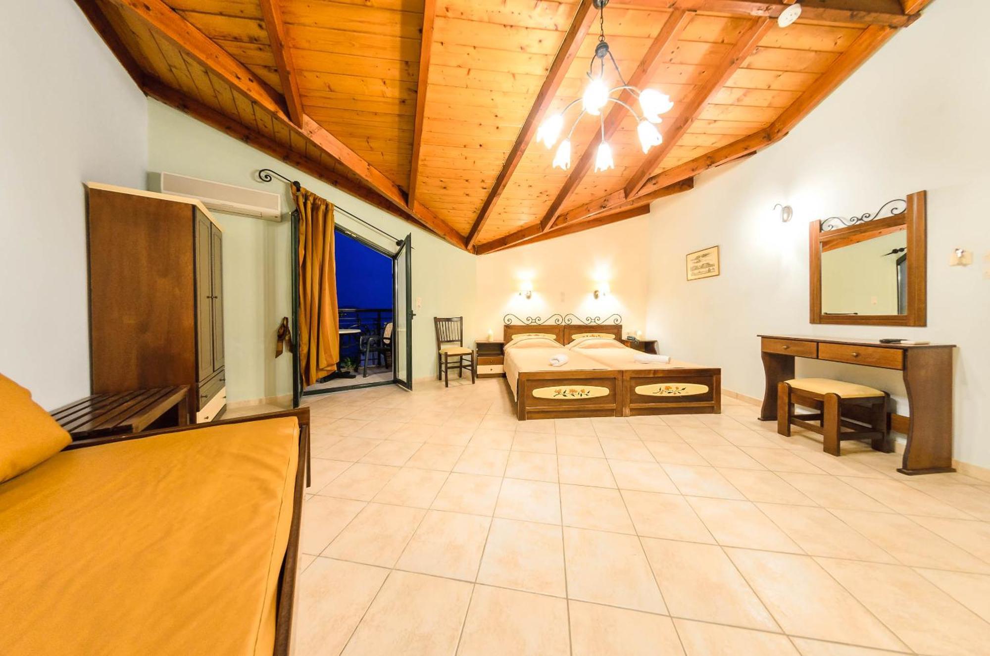 Harmony Hotel Keri Dış mekan fotoğraf