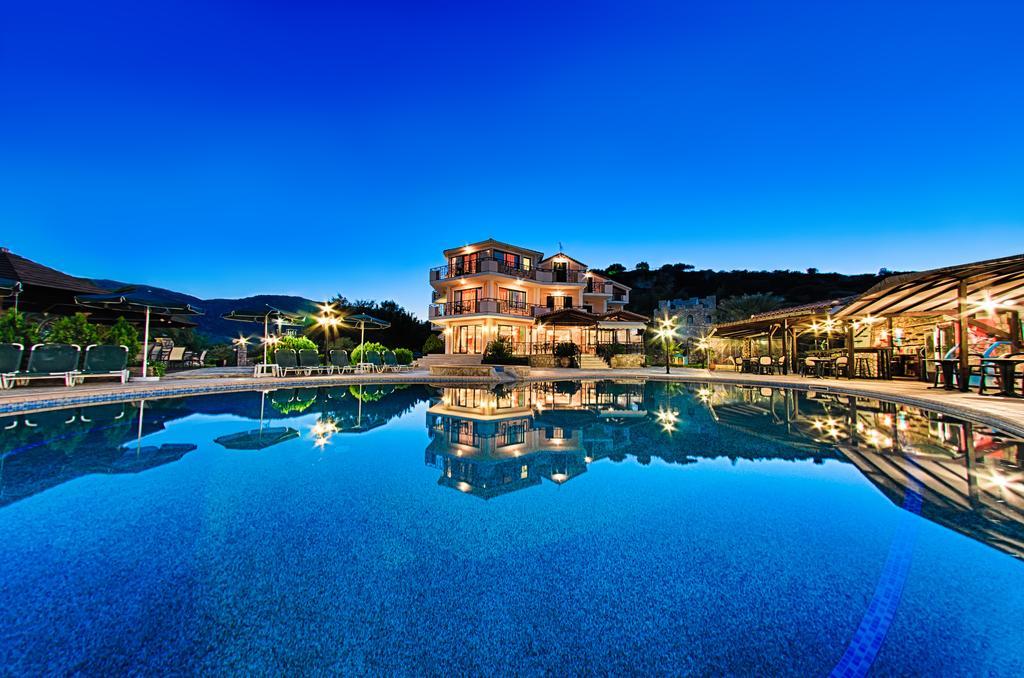 Harmony Hotel Keri Dış mekan fotoğraf